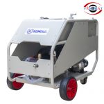 Máy rửa xe cao áp